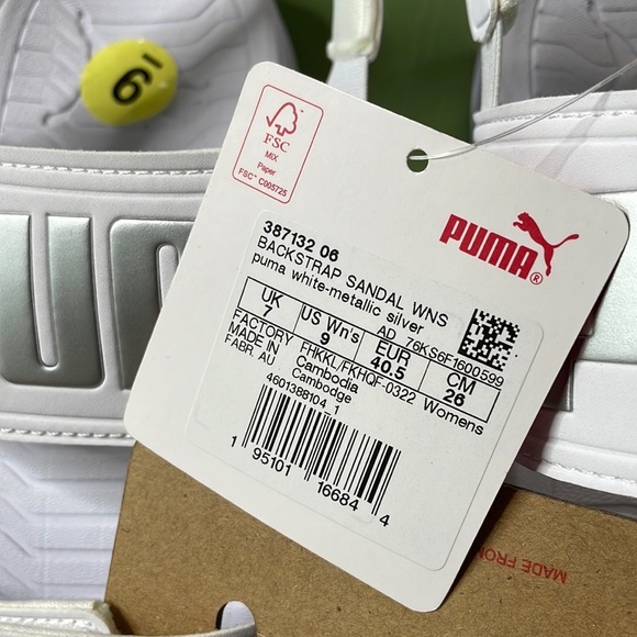 Puma back strap sandals size 9 women - Picture 8 of 8